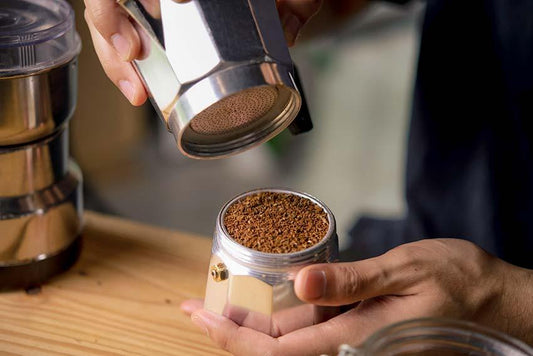 CÓMO PREPARAR CAFÉ CON CAFETERA ITALIANA: GUÍA PASO A PASO - Quinto Café