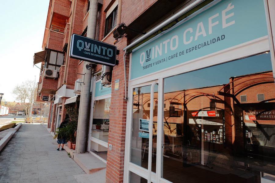Quinto Lab, shop and roastery at Calle Neptuno 4, Tres Cantos