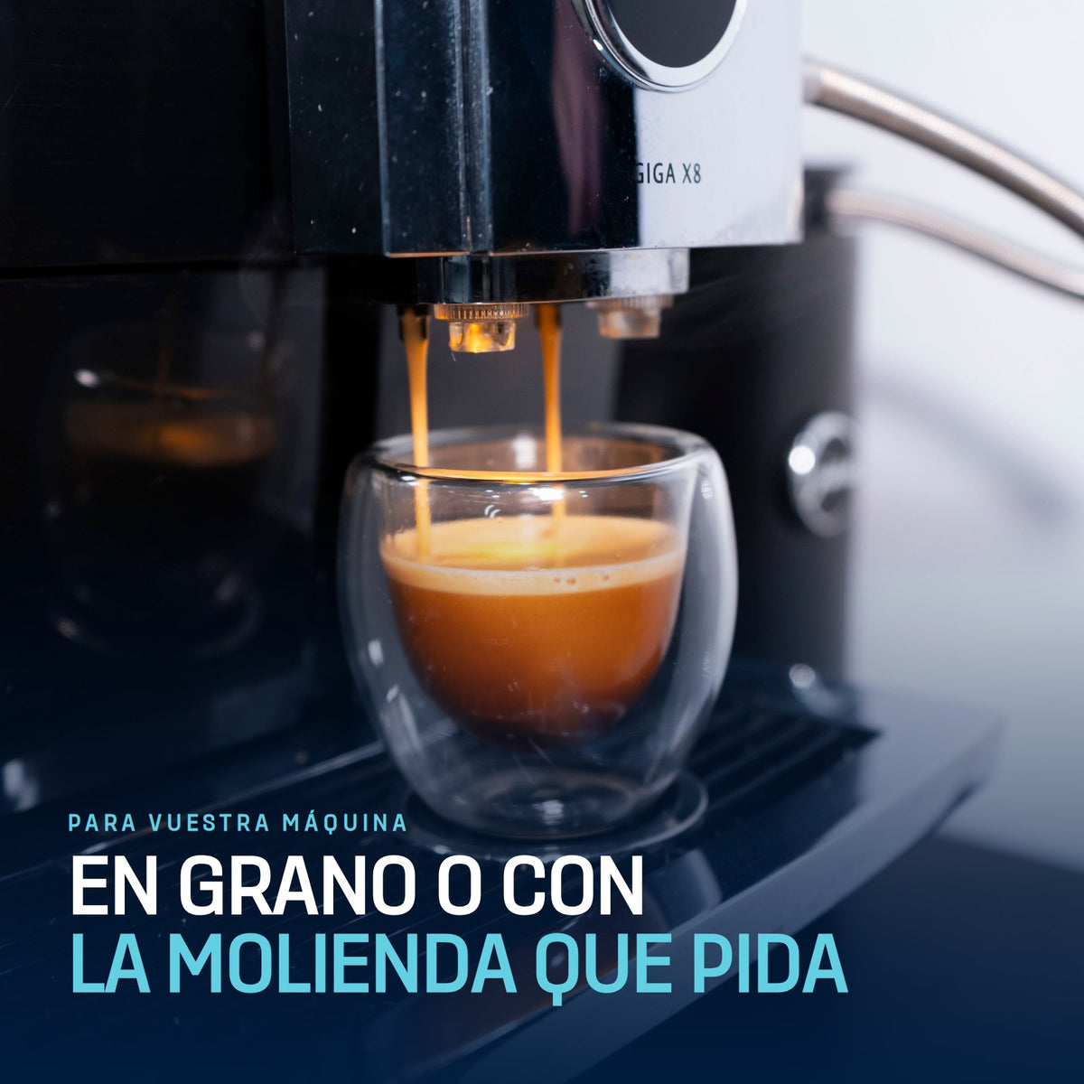 Cafetera superautomática sirviendo café de especialidad Quinto Café
